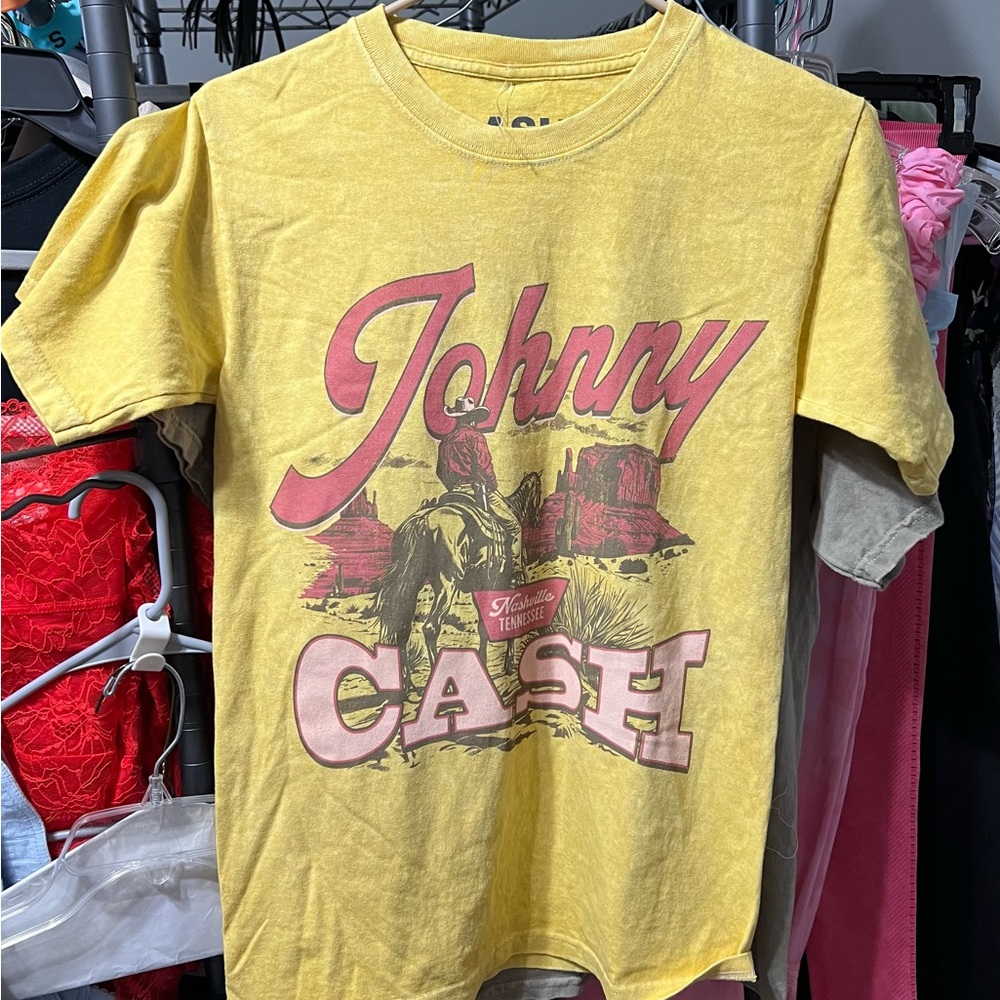 Johnny Cash yellow graphic tee